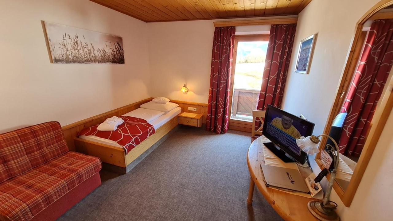 Sport Und Familienhotel Klausen Кирхберг ин Тирол Екстериор снимка