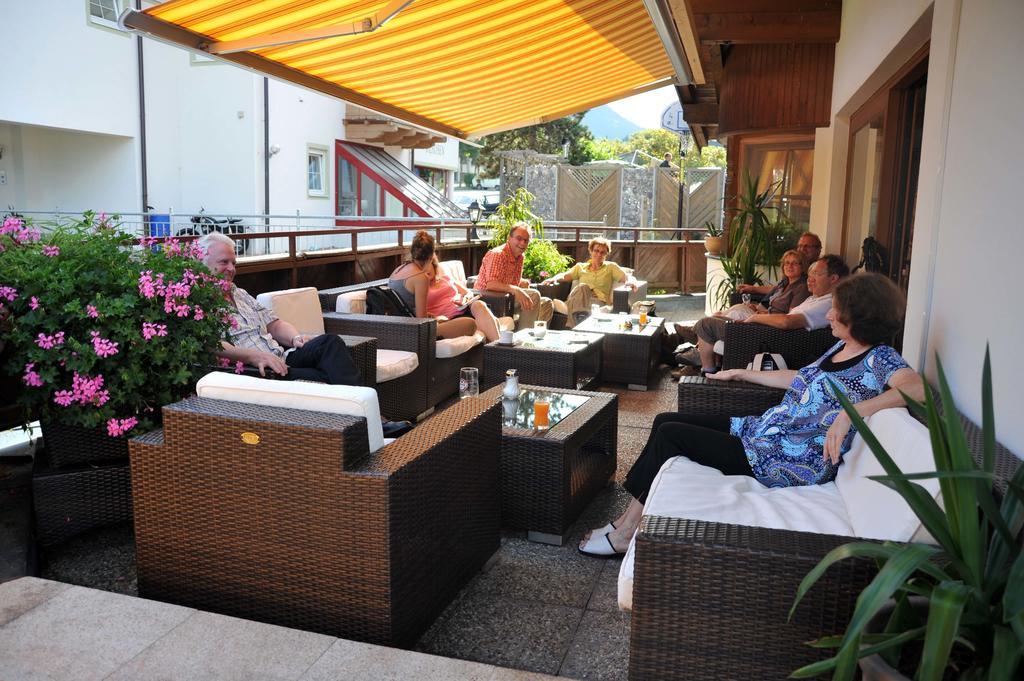 Sport Und Familienhotel Klausen Кирхберг ин Тирол Екстериор снимка