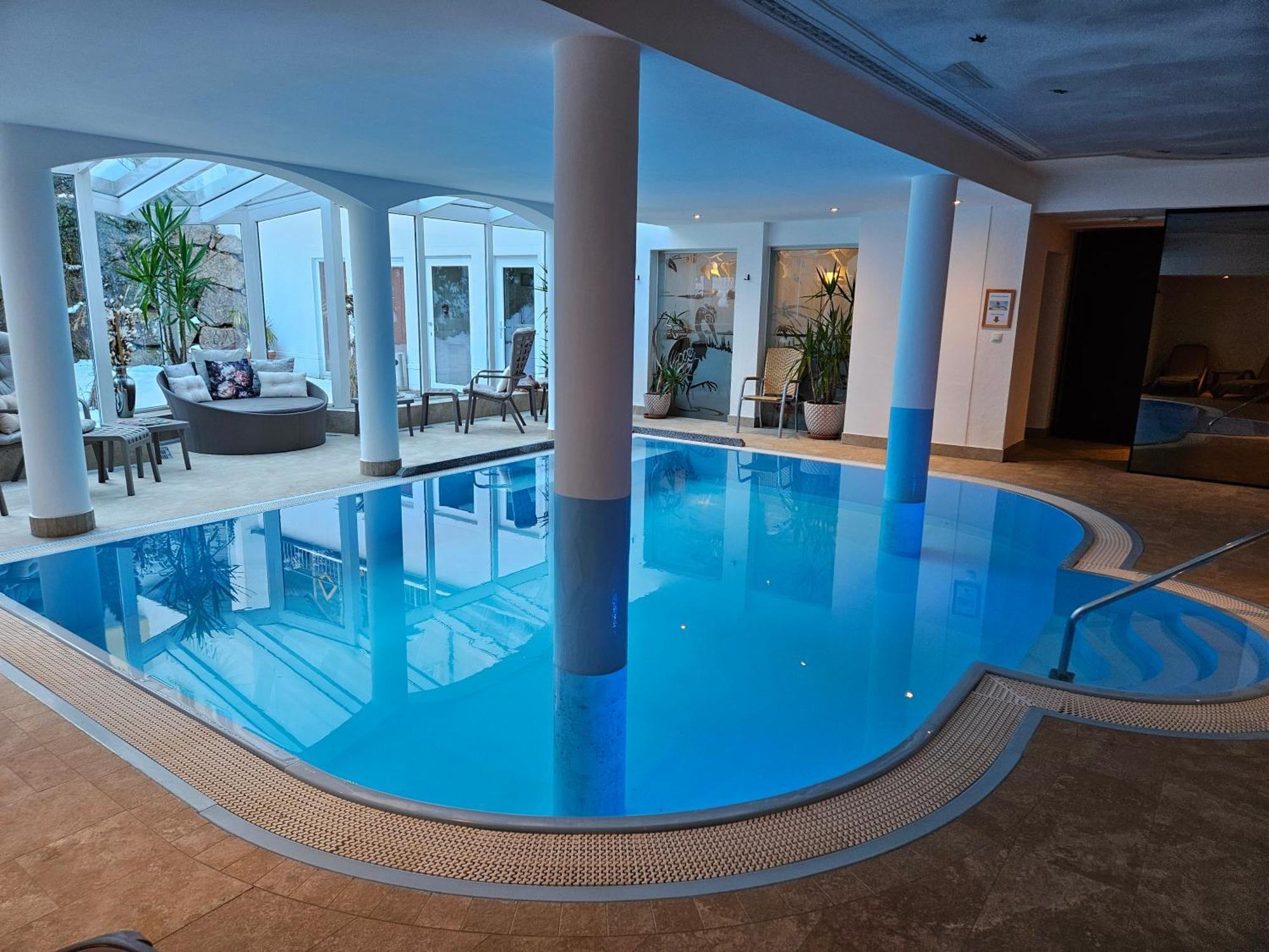 Sport Und Familienhotel Klausen Кирхберг ин Тирол Екстериор снимка