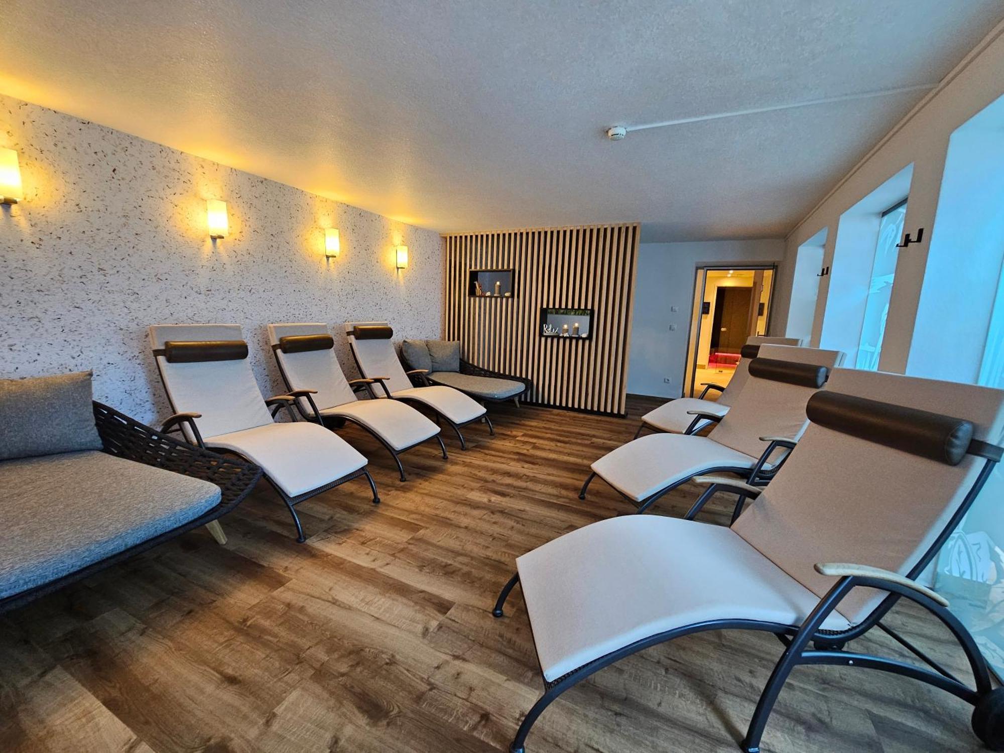 Sport Und Familienhotel Klausen Кирхберг ин Тирол Екстериор снимка