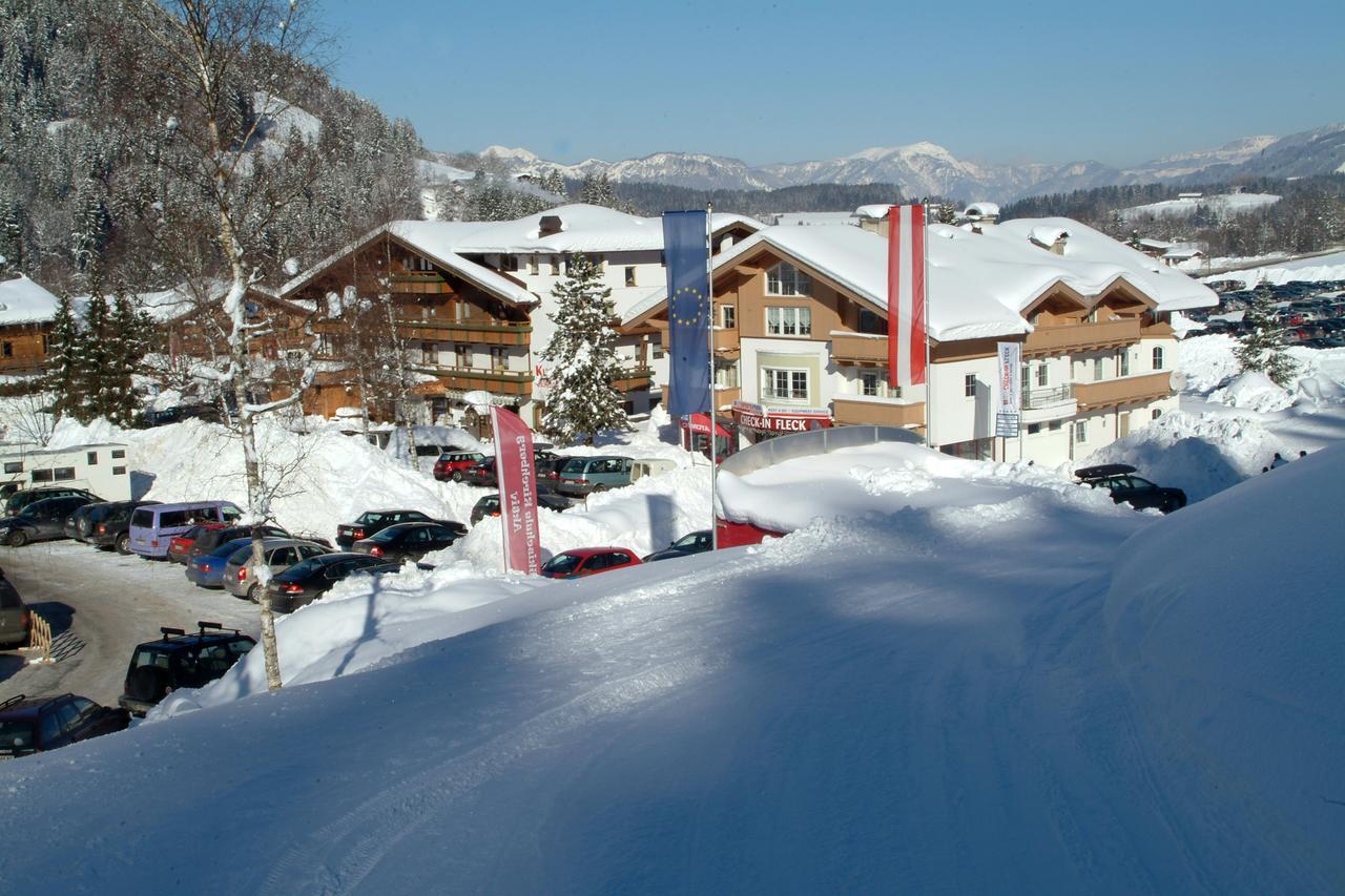 Sport Und Familienhotel Klausen Кирхберг ин Тирол Екстериор снимка