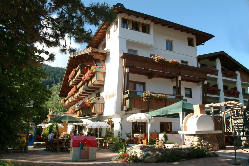Sport Und Familienhotel Klausen Кирхберг ин Тирол Екстериор снимка